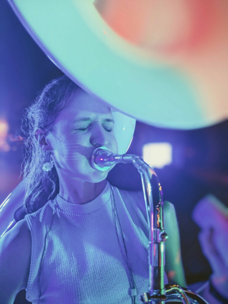 PXL_20230714_195631507.MP~2